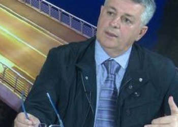BAKIR ŽRTVUJE KAMBERA: Krajinu predaje u ruke Hasanu Čengiću i Hozanu iz A SDA!
