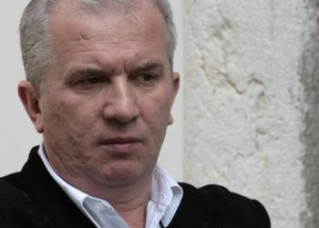 DAVNO SAM OPRAO RUKE OD DUNJALUKA! Latić: Jedno je znanje iz knjiga, a drugo iz knjige života