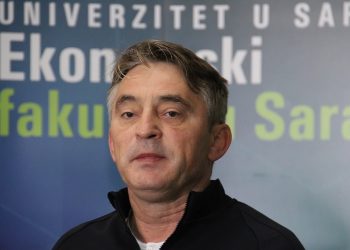 ZBOG NJIH BOŠNJAKE SMATRAJU SRBOFILIMA I SRBOKOMUNISTIMA?! Komšić: HDZ želi zaustaviti širenje ljevice među Hrvatima