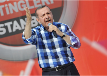 ERDOGAN ĆE ODRŽATI PREDIZBORNI MITING U SKENDERIJI! Erdogan: Uz Božiju pomoć, u maju ćemo imati miting u jednoj zatvorenoj sportskoj hali u Evropi