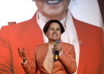 “VRIJEME JE DA SE POČNE PLAŠITI” Ko je ČELIČNA LADY Turske koja bi Erdoganu mogla pomrsiti konce