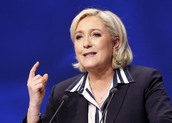 LOME EVROPSKU DESNICU Marine Le Pen osudila “državni udar” Europske unije u Italiji