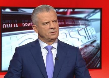 KO IZDA BAKIRA JE IZDAJNIK, A KO IZDA DRŽAVU I NACIJU NJIHOV JE PATRIOTA! Radončić: Jedini koji može zaustaviti Dodika sam ja!