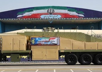 TAJNE SNIMKE: Iranci spremaju rakete za gađanje Amerike
