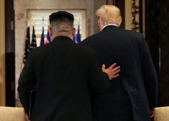 KIM KOPIRA SADAMA Trump će završiti u suzama