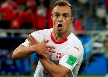 KUHA IZMEĐU SRBA I ALBANACA: Vade se čak i noževi