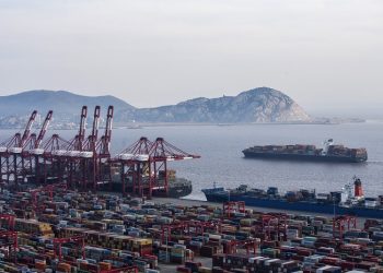 KAKO IZBJEĆI DODATNE AMERIČKE POREZE? Slati robu preko Malezije