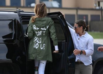 MENE NIJE BRIGA… Zašto je natpis na jakni Melanije Trump uzburkao javnost