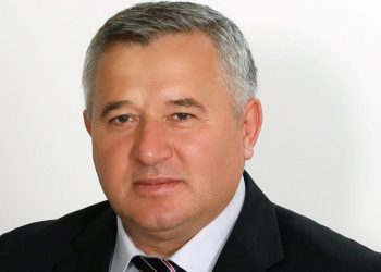 REŽIMSKE IGRE OKO BOŠNJAKA Bajrami: Neophodno je učešće i Bošnjaka Kosova u procesu dijaloga