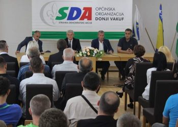 SABURAJ, DURAJ I ŠUĆURAJ… Džaferović: Opozicija želi proizvesti haos samo da bi se na gnjevu građana dokopali vlasti