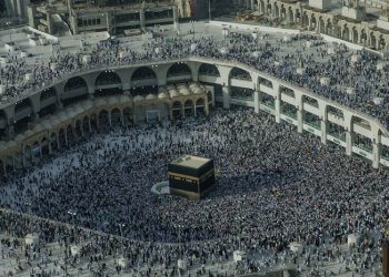 KO NE MOŽE NEK IMA NIJET: Da bi svi muslimani koji su danas živi otišli na hadž, bilo bi potrebno najmanje 581 godina
