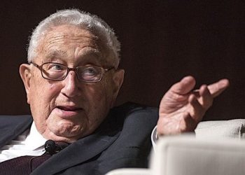 ŠTA ĆE BITI SA PATRIJARHOM AMERIČKE POLITIKE? Traži se hapšenje Kissingera! Evo šta se dešava…