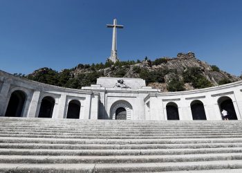 UKLANJANJE KAMENA IZ SUROVE PROŠLOSTI: ‘Pakt ćutanja’ o građanskom ratu, sklopljen između ljevice i desnice