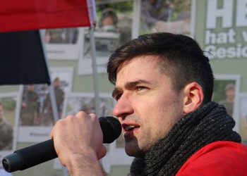 ‘HIPSTERSKI NACIST’ krenuo stopama Viktora Orbana