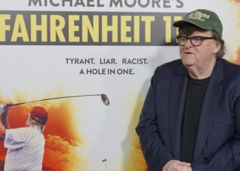 FAHRENHEIT 11/9: Trump je naš Hitler, za to ste krivi vi!