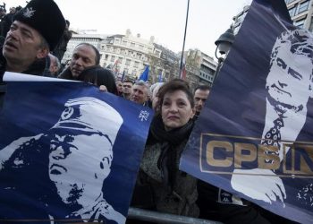 NOVI VJETROVI U SRBIJI: “Dosta nam je Mladića, Šešelja…”