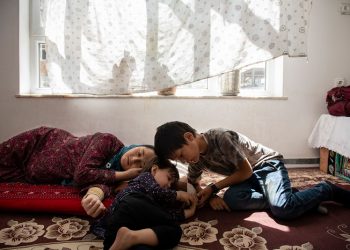 KAD SE OČEVI NE VRAĆAJU KUĆI Afganistan, zemlja udovica i siročadi
