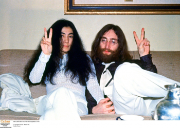 ZVALI SU JE “OTROVNI PATULJAK” Yoko Ono je uspjela zaključati Lennona