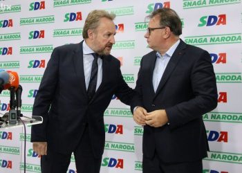 NAS BOLI GLAVA, A NJEGA BOLI… Izetbegović: Počinje me boljeti ruka pružena ljevičarskim strankama