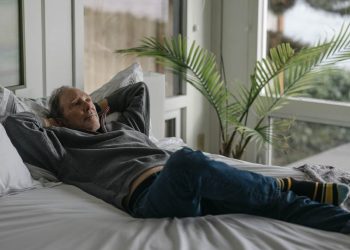 ‘PLUTAJUĆI’ MEĐU MILENIJALCIMA Hajde da oživimo vodene krevete