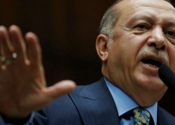 SLUŽENJE NARODU JE SLUŽENJE BOGU! Erdogan: Oholost i ponos uništavaju ljude u politici