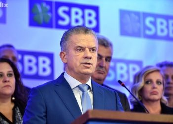 FAHRO OSTAJE LIDER OPOZICIJE Radončić: Nećemo biti smetnja koaliranju Bh. bloka sa SDA, ali nismo dio te priče