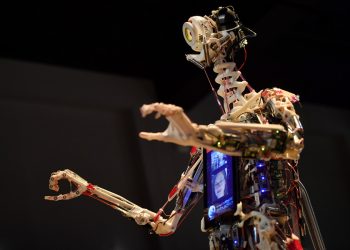 NAJVIŠE IH U ŠPANIJI U zemljama EU 25 posto preduzeća koristi robote, najviše u Španiji