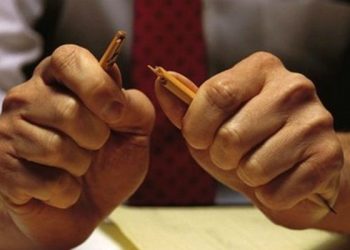 POLITIČARI OD SVOG KRIMINALA STVARAJU TABU Milas: Polupismeni suci i sutkinje kažnjavaju medije i – istinu