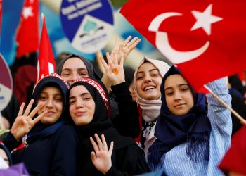 TURSKI POKUŠAJ DOMINACIJE Kako AKP koristi islamsku mehku moć