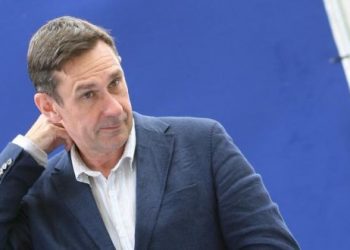 NEPODNOŠLJIVA LAHKOĆA STVARNOSTI Mason: Previše je nagomilanih dugova da bi se sve nastavilo po starom