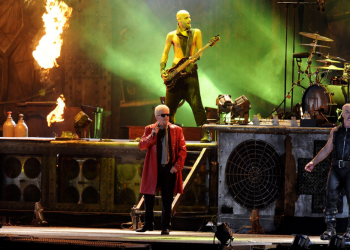 (VIDEO) ŽUTA ZVIJEZDA OMČE OKO VRATA, ZAROBLJENICI: Rammstein na meti kritika da je prešao sve granice zbog novog spota