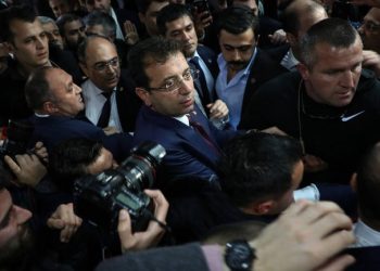 POBIJEDIO ERDOGANOVOG NASLJEDNIKA Kandidatu opozicije gradonačelnički mandat u Istanbulu