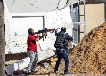 BJESNI BITKA ZA TRIPOLI Stotine ljudi ubijene i ranjene, srušen vojni avion…