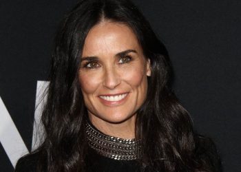 DEMI MOORE IZDAJE KNJIGU O SVOM ŽIVOTU: O propalim brakovima, zavisničkoj prošlosti i opstanku