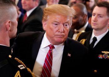 NA IVICI RATA Jedva izbjegnut Treći svjetski rat – Trump naredio napad na Iran