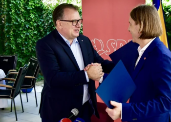 DAJMO ŠANSU NOVOJ BOSNI Nikšić: Za ovakvu državu se nismo borili