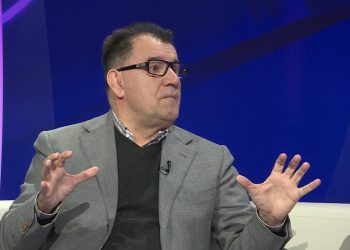 ‘TUGA I SREĆA ZLATNIH KOČIJA’ Od popravnog doma do doktora estradnih nauka