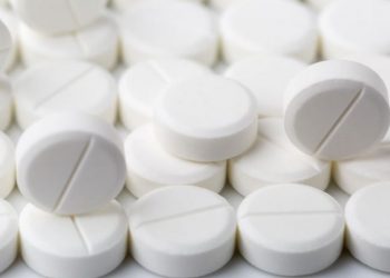 ZAŠTO ASPIRIN NIJE DOBAR ZA SVAKOG: Zdrave osobe koje ga piju imaju više rizika nego koristi