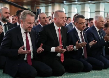 UVIJEK UZ DESNO RAME Izetbegović i Erdogan zajedno obilježili godišnjicu pokušaja puča u Turskoj
