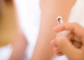 DA, MOŽETE DOBITI ODŠTETU ZBOG ŠTETE OD VAKCINA Ali to i dalje ne znači da one nisu sigurne