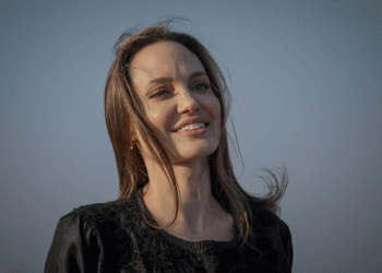 ANGELINA JOLIE: Spalili bi me na lomači zbog toga što jesam