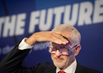 CORBYNOV TRENUTAK Varoufakis: Corbynov zadatak se sastoji u tome da razotkrije istinu o Johnsonovom brexitu