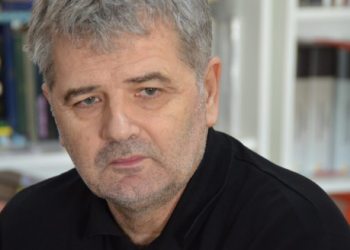 ZLA KOB DINE KO(B)NAKOVIĆA Kebo: Atmosfera u glavnom gradu Bosne i Hercegovine je bliža prijetnji nego obećanju