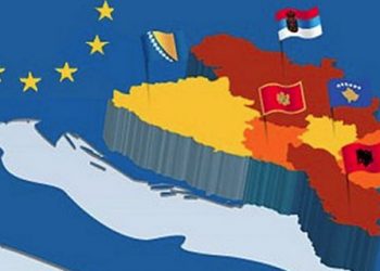 BALKAN OČEKUJE UŽARENA JESEN Strane ambasade užasnute sve izglednijim scenarijem, na Kosovu se sprema radikalizacija koja bi mogla izmaknuti kontroli