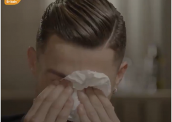 “ON NIKADA NIJE VIDIO KAKO OSVAJAM NAGRADE…”: Cristiano Ronaldo u suzama, ipak nije mašina