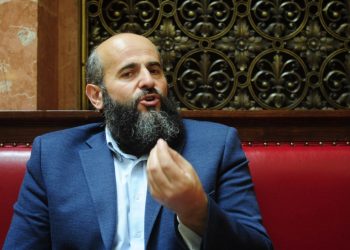 REIS TREBA BITI PREDVODNIK ZAŠTITE MUSLIMANA Zukorlić: IZ treba udaljiti od politike i osloboditi je diktature birokrata koji su postali elita