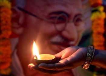 INDIJCI VIŠE NE MARE ZA NJEGA Obilježava se 150 godina od rođenja Gandhija, Indijci više ne mare puno za njega
