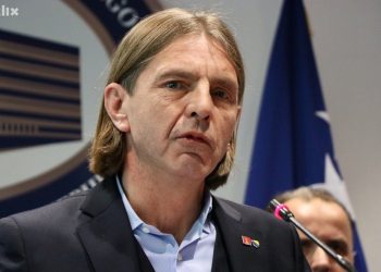 ETNO REPUBLIKE Kojović: Čović, Dodik i Izetbegović će od BiH napraviti najveće etno selo na svijetu