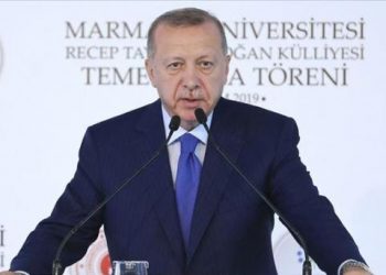 “KLINIČKA SMRT” Erdogan: Macron bi trebao preispitati svoju moždanu smrt