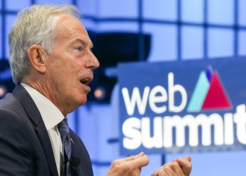 BLODY TONY Blair: “Velika Britanija je u opasnom neredu”
